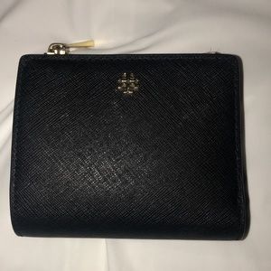 Tory Burch Mini Wallet !